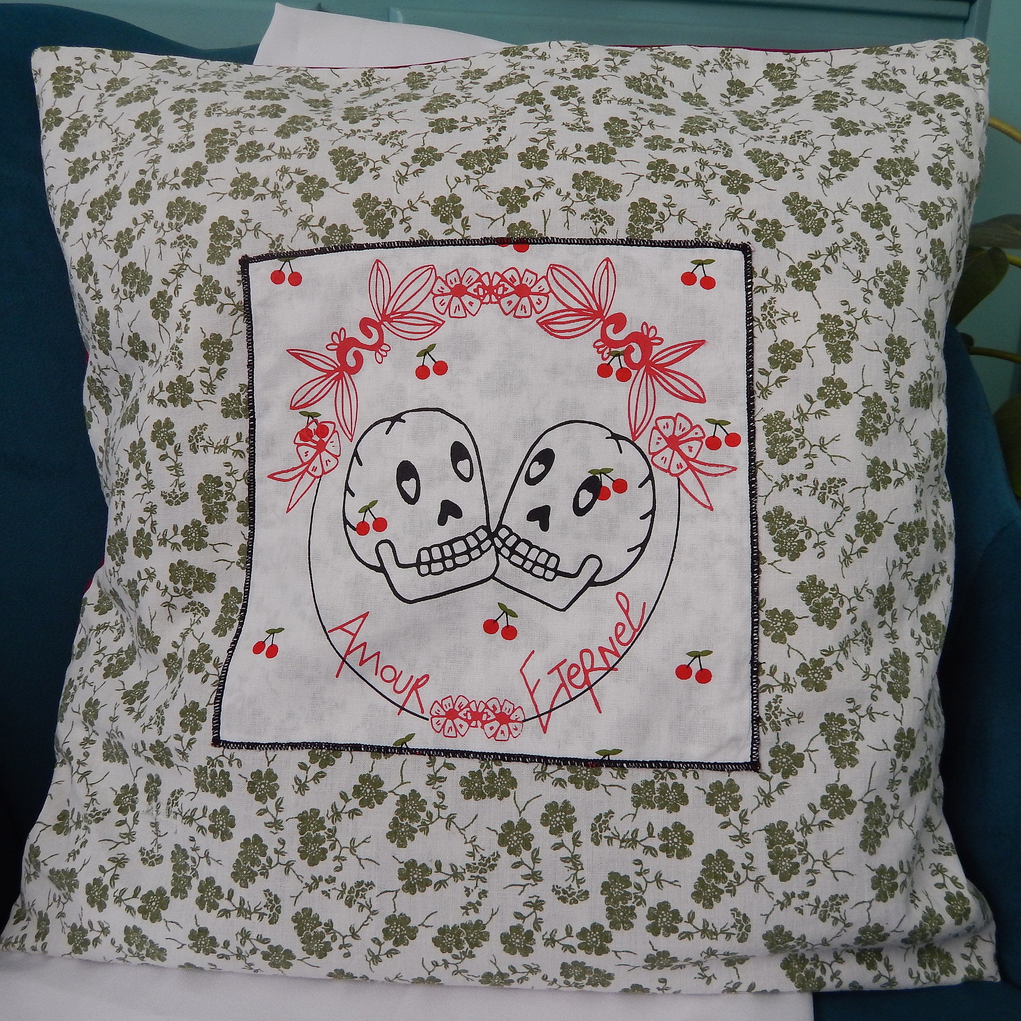 Housse de coussin patchée fait-main